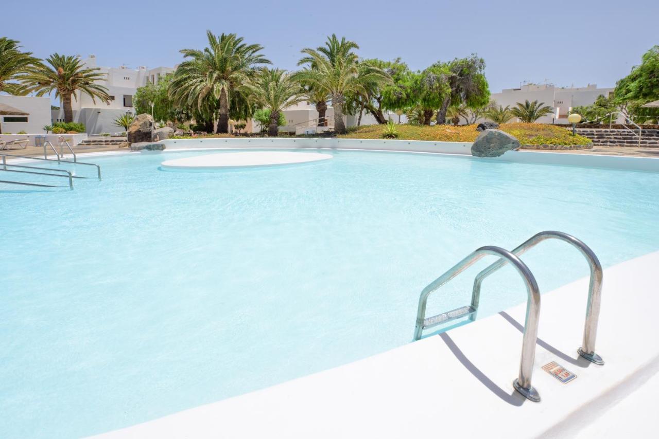 Lanzahost Casa Del Sol 2 Lägenhet Costa Teguise Exteriör bild