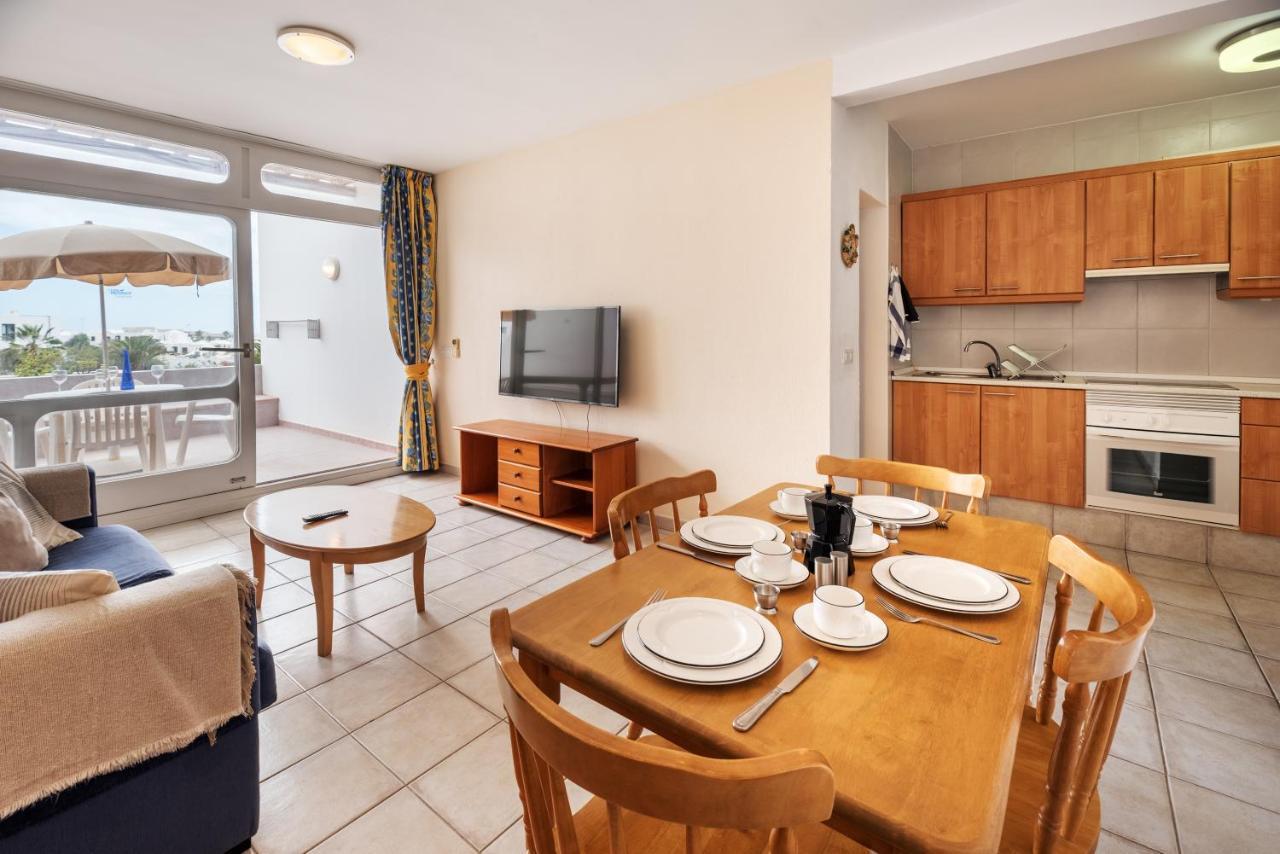 Lanzahost Casa Del Sol 2 Lägenhet Costa Teguise Exteriör bild